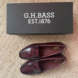 GH Bass Whitney Loafer Women’s Size 10 Wine